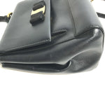 Salvatore Ferragamo Black Leather Shoulder Bag (Pre-Owned)