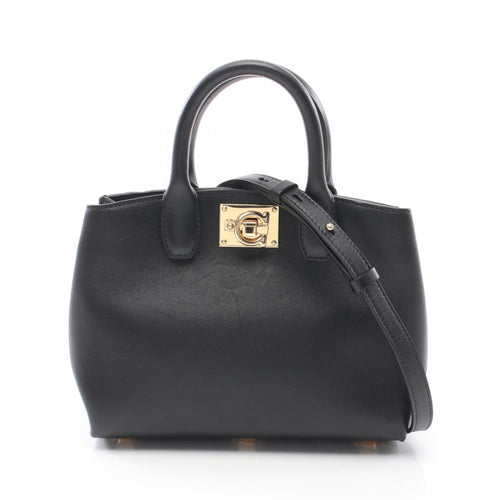 Salvatore Ferragamo Black Leather Handbag (Pre-Owned)