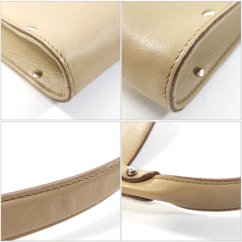 Salvatore Ferragamo Beige Leather Shoulder Bag (Pre-Owned)