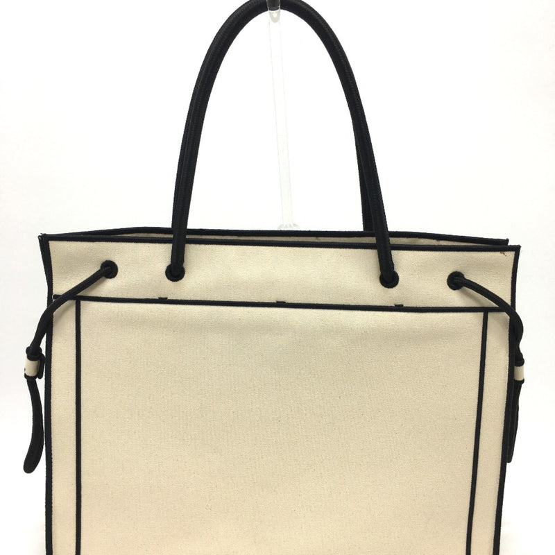 Fendi Beige Cloth Tote Bag (Pre-Owned)