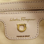 Salvatore Ferragamo Beige Leather Shoulder Bag (Pre-Owned)