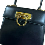 Salvatore Ferragamo Black Leather Shoulder Bag (Pre-Owned)