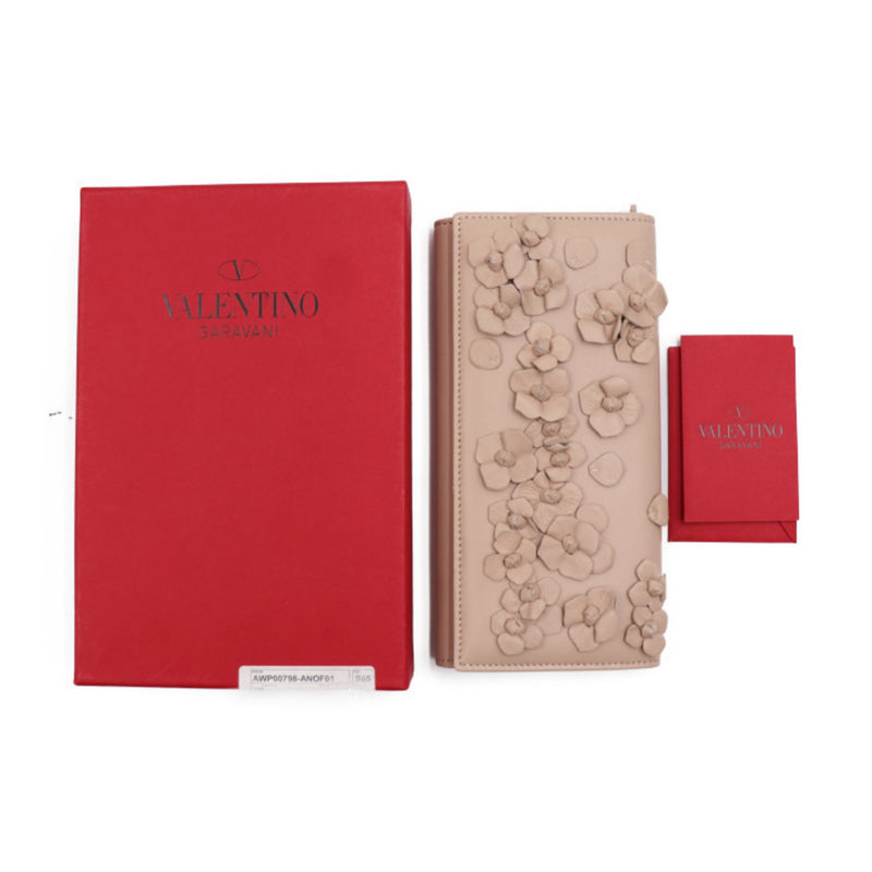 Valentino Garavani Beige Leather Wallet (Tri-Fold) (Pre-Owned)