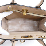 Salvatore Ferragamo Beige Leather Pouch Shoulder Bag (Pre-Owned)