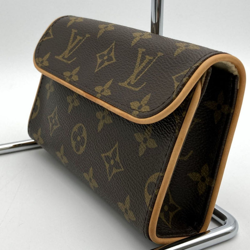 Louis Vuitton Brown Monogram Monogram Fanny Pack Pouch (Pre-Owned)