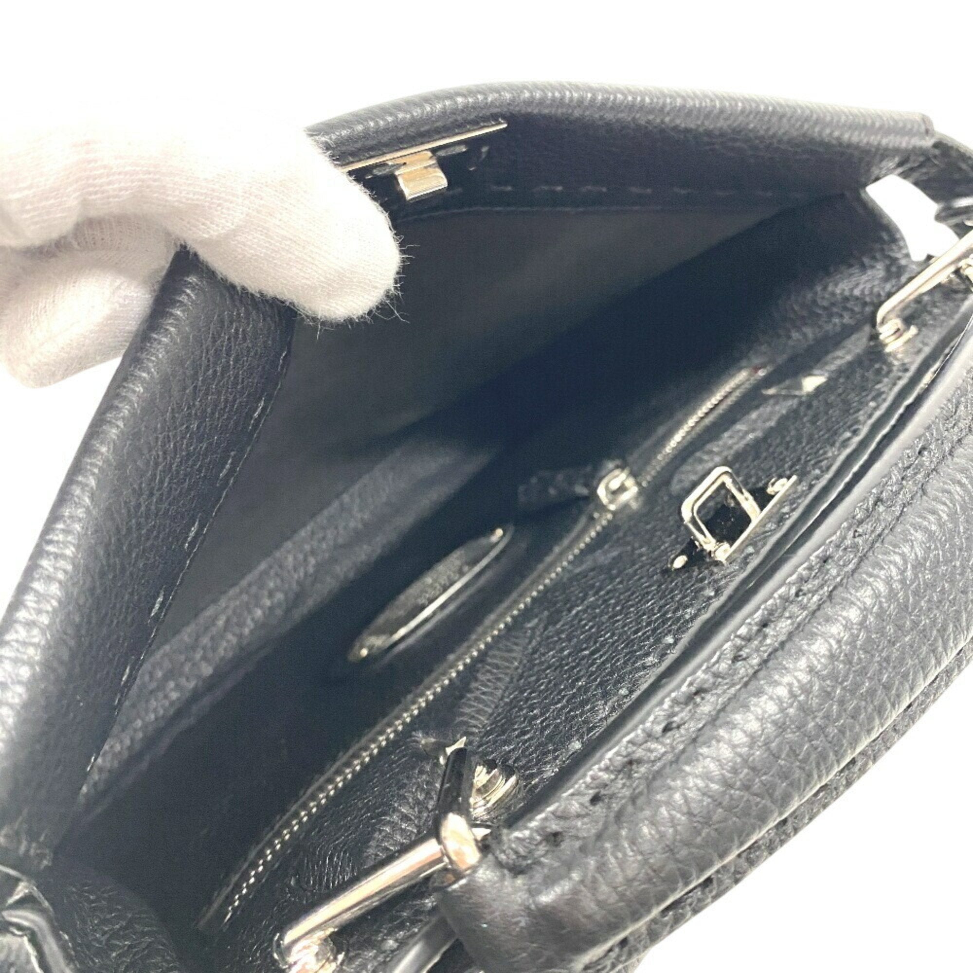 Fendi Peekaboo Black Leather Handbag (Pre-Owned)