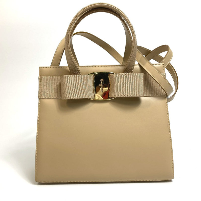 Salvatore Ferragamo Beige Leather Handbag (Pre-Owned)