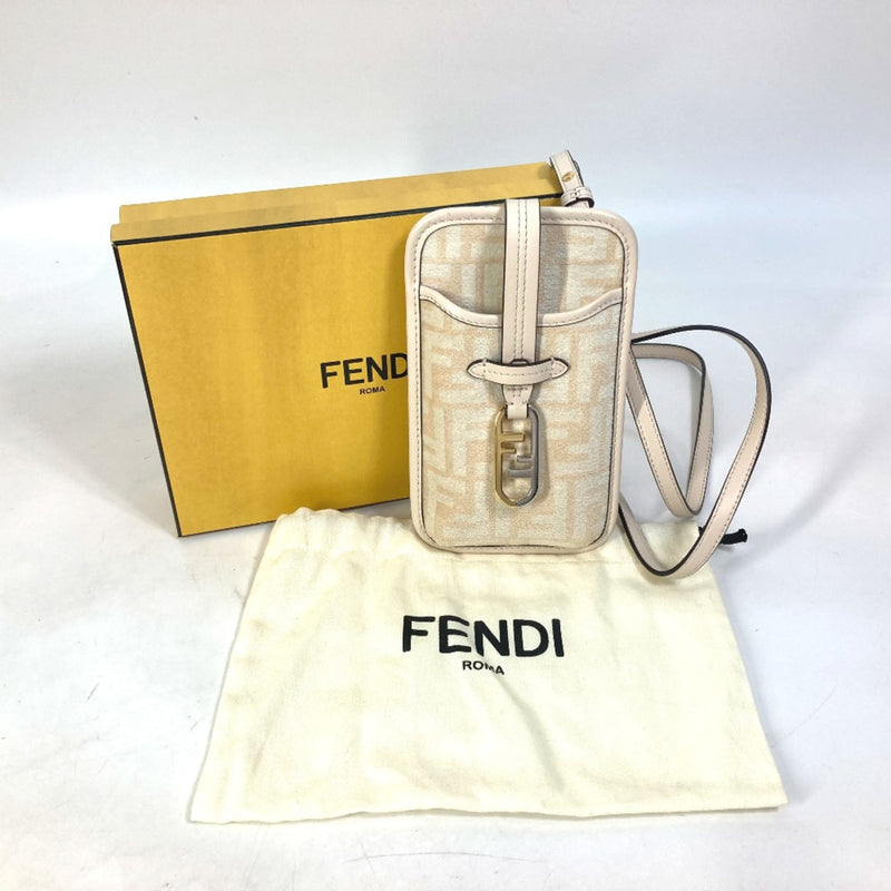 Fendi Beige Other Pouch (Pre-Owned)