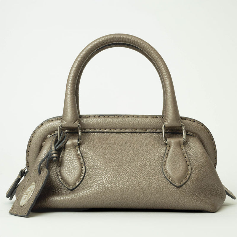 Fendi Beige Leather Handbag (Pre-Owned)