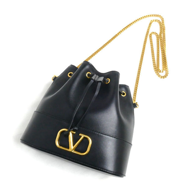 Valentino Garavani Black Leather Shoulder Bag (Pre-Owned)