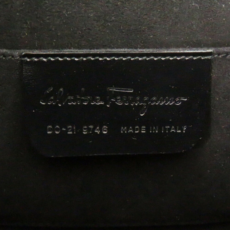 Salvatore Ferragamo Black Handbag (Pre-Owned)