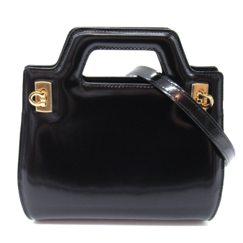 Salvatore Ferragamo Black Leather Shoulder Bag (Pre-Owned)