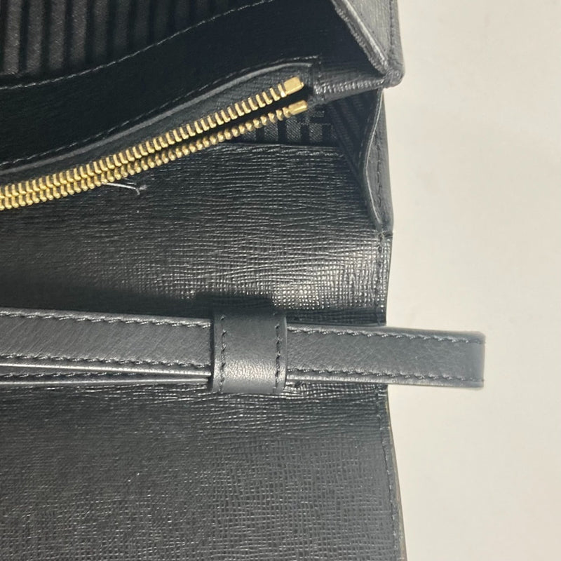 Fendi Black Leather Clutch Bag (Pre-Owned)