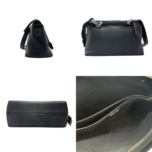 Fendi Black Leather Shoulder Bag (Pre-Owned)