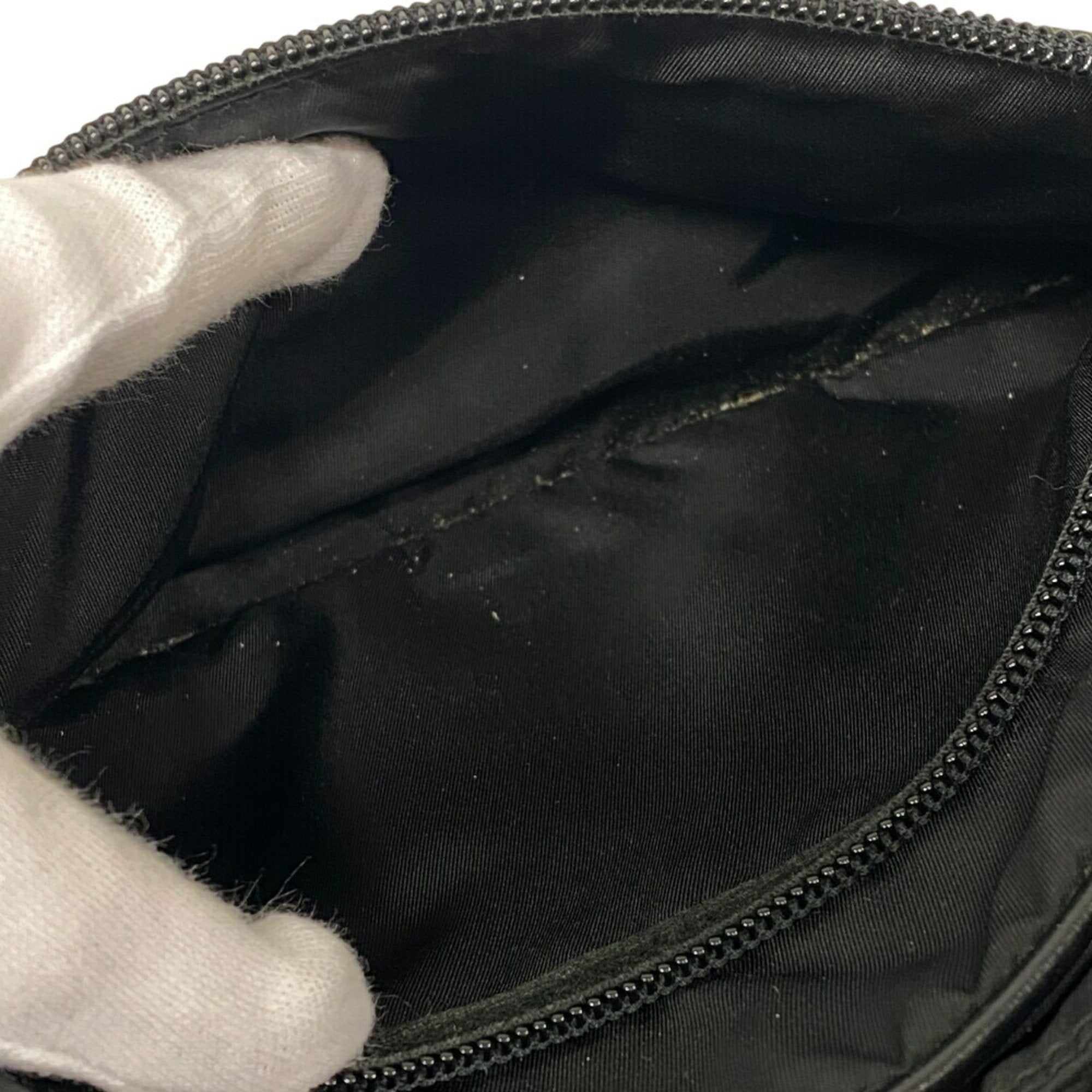 Prada Black Nylon Shoulder Bag (Pre-Owned)