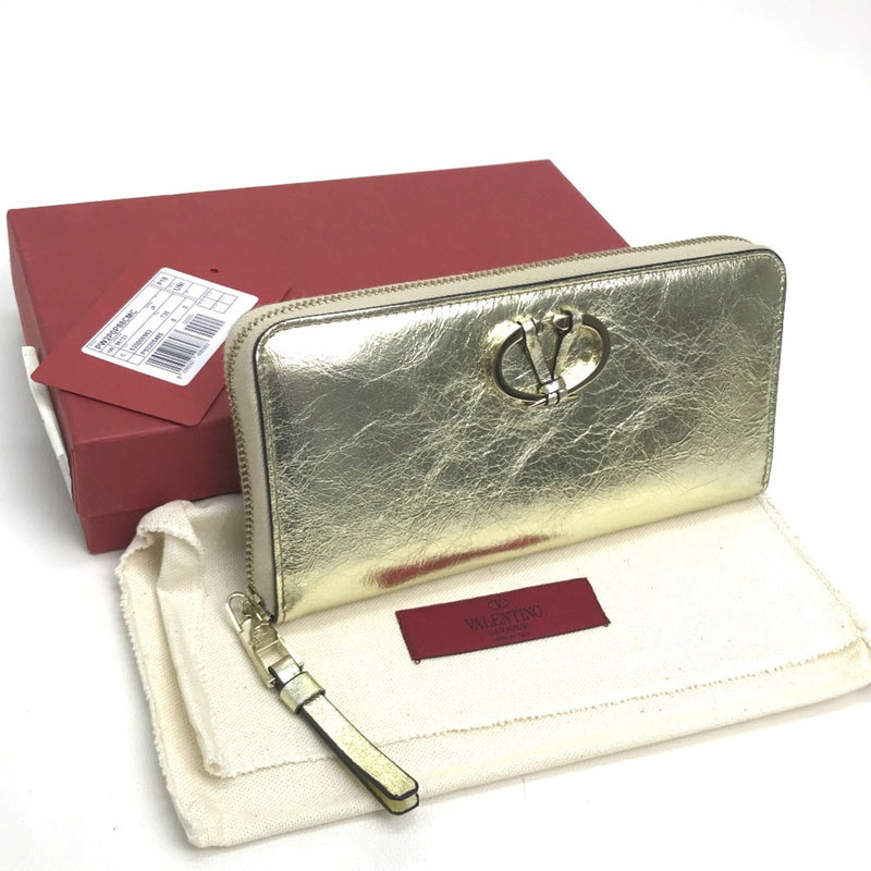 Valentino Garavani Gold Leather Long Wallet (Bi-Fold) (Pre-Owned)