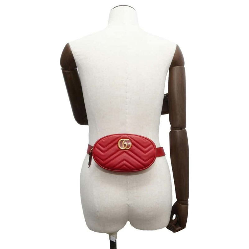 Gucci Red Color Leather Fanny Pack (Pre-Owned)