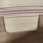 Salvatore Ferragamo Beige Leather Shoulder Bag (Pre-Owned)