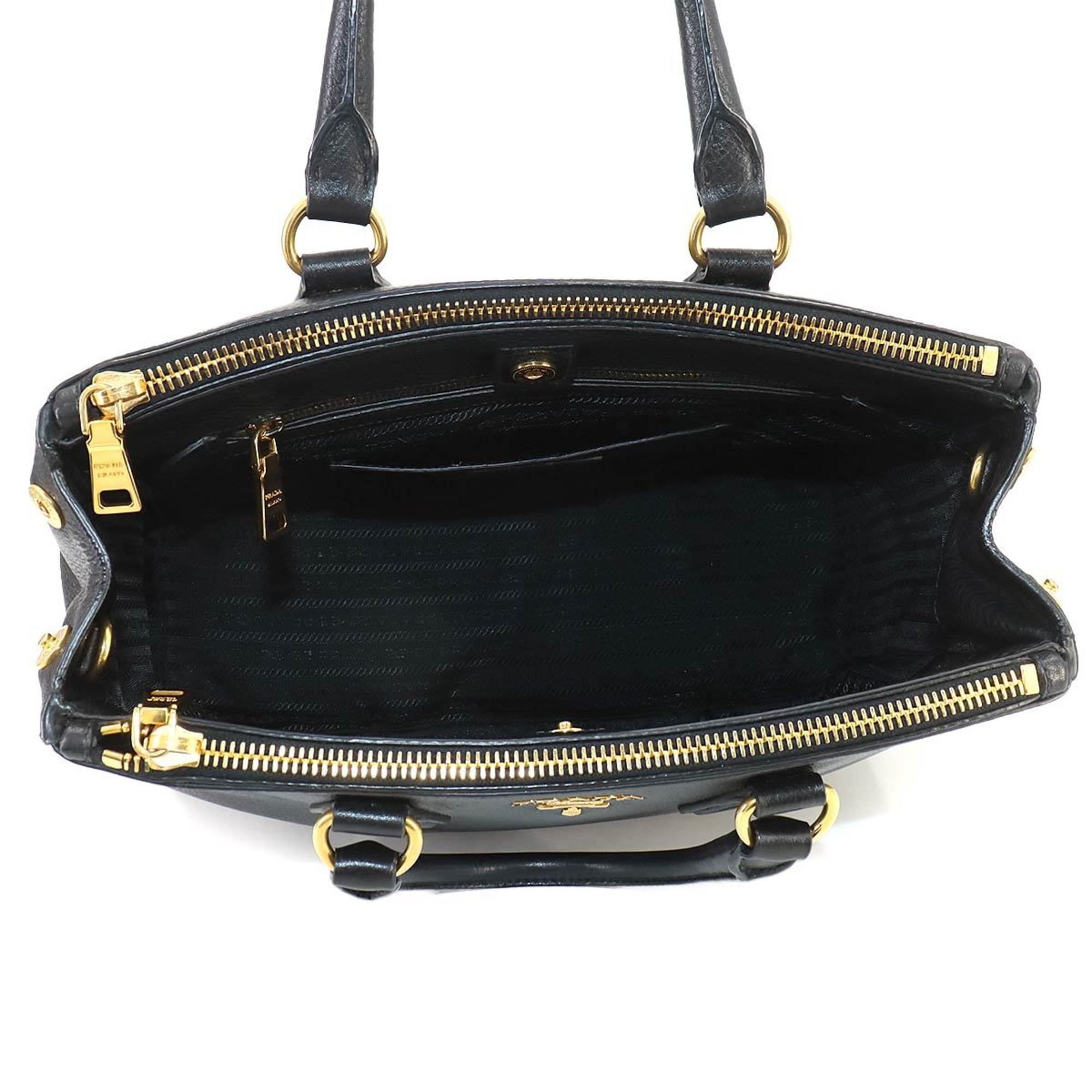 Prada Black Leather Shoulder Bag (Pre-Owned)