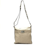 Fendi Beige Leather Shoulder Bag (Pre-Owned)