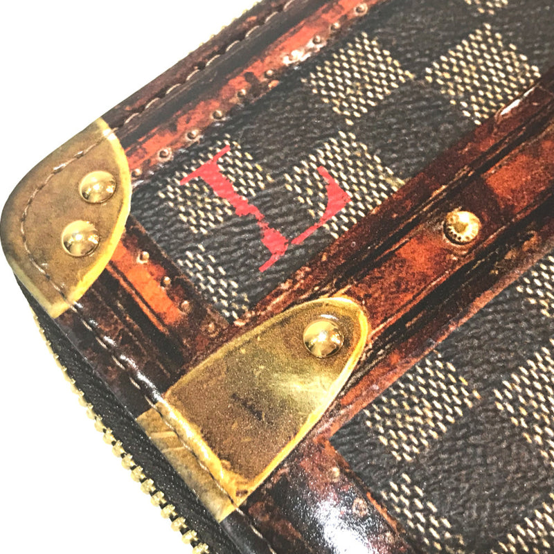 Louis Vuitton Brown Other Long Wallet (Bi-Fold) (Pre-Owned)