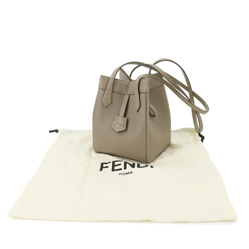 Fendi Beige Leather Shoulder Bag (Pre-Owned)