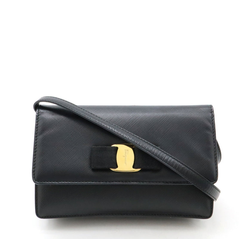 Salvatore Ferragamo Black Leather Clutch Bag Shoulder Bag (Pre-Owned)