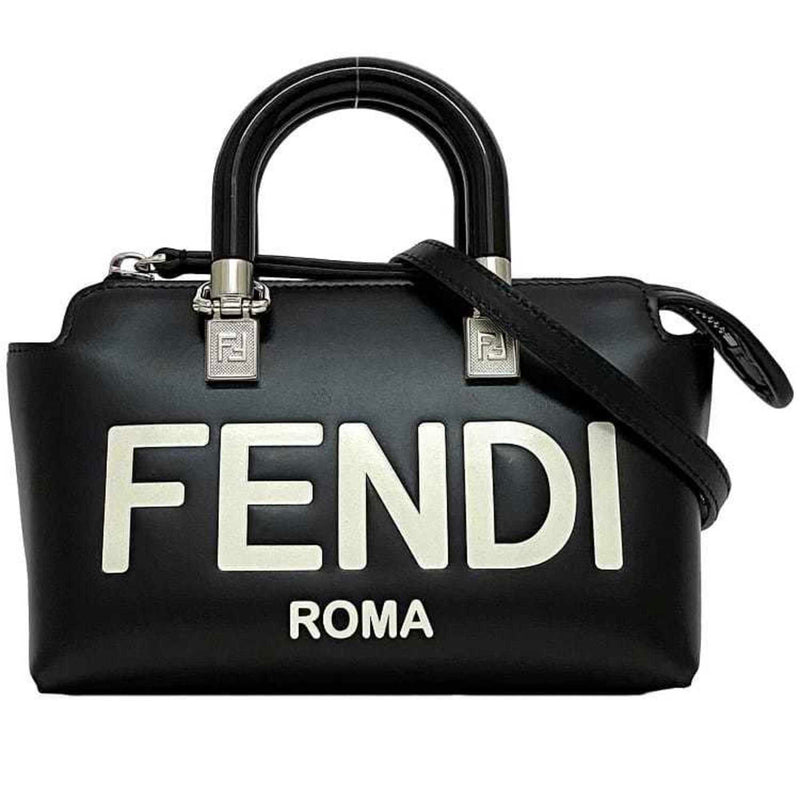 Fendi Black Leather Boston Bag (Pre-Owned)