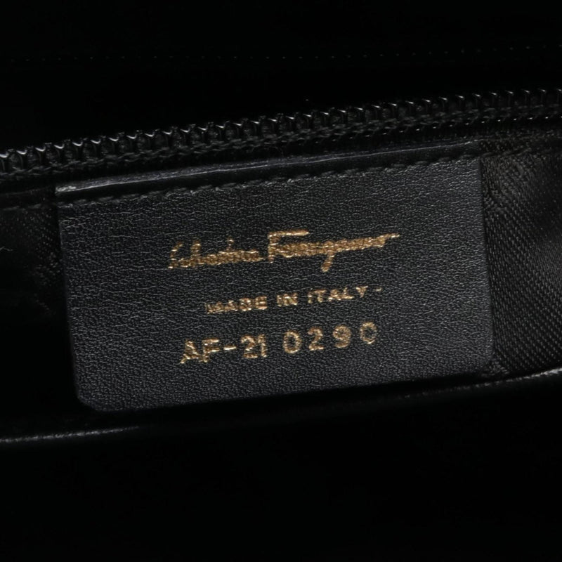 Salvatore Ferragamo Black Leather Handbag (Pre-Owned)