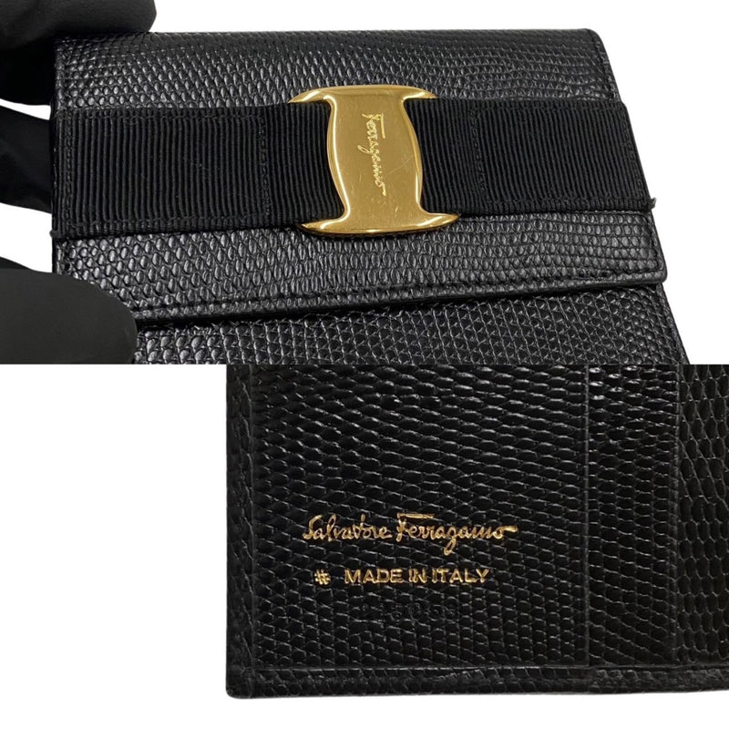 Salvatore Ferragamo Black Leather Wallet (Tri-Fold) (Pre-Owned)