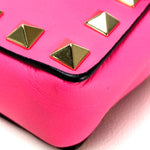 Valentino Garavani Pink Leather Clutch Bag (Pre-Owned)