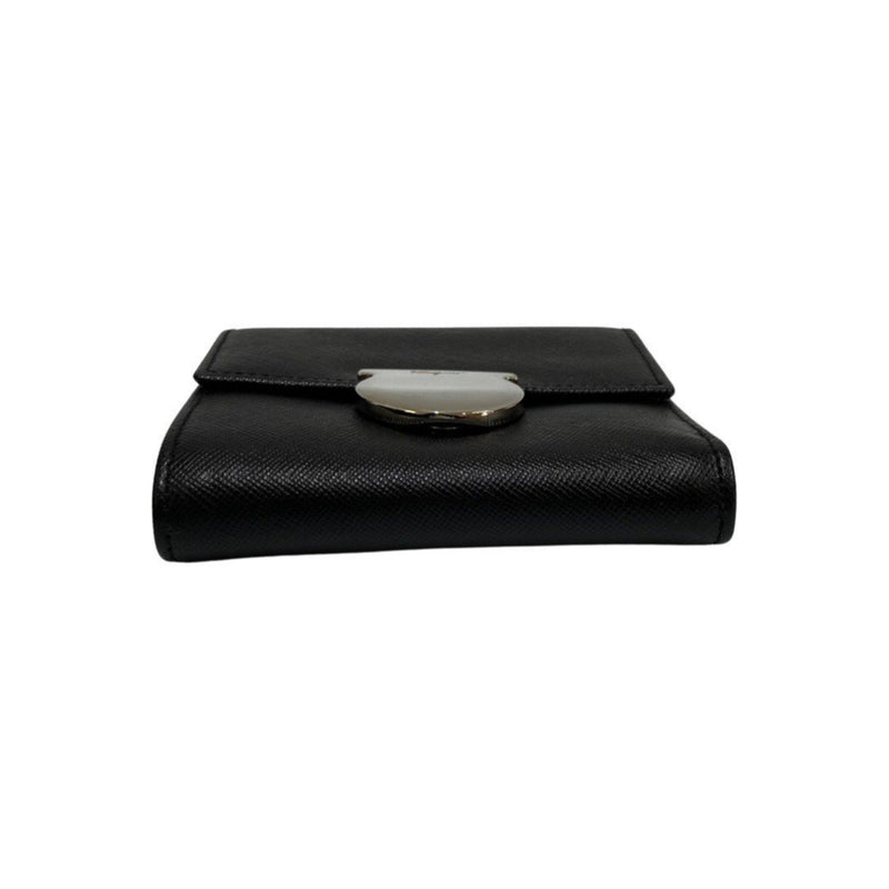 Salvatore Ferragamo Black Leather Wallet (Bi-Fold) (Pre-Owned)