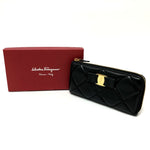 Salvatore Ferragamo Black Leather Long Wallet (Bi-Fold) (Pre-Owned)