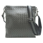 Bottega Veneta Black Leather Shoulder Bag (Pre-Owned)