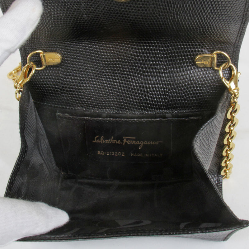 Salvatore Ferragamo Black Leather Shoulder Bag (Pre-Owned)