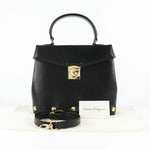 Salvatore Ferragamo Black Leather Handbag (Pre-Owned)