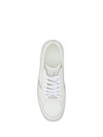 Fendi Elegant Low Top Calfskin Sneakers in Men's White