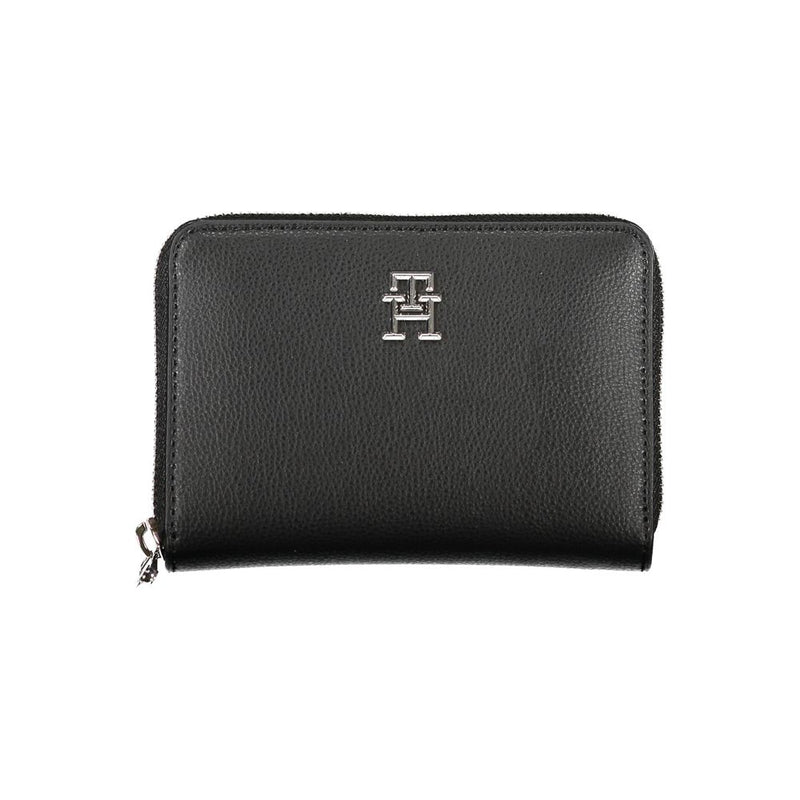 Tommy Hilfiger Elegant Black Zip Wallet with Multiple Women's Compartments