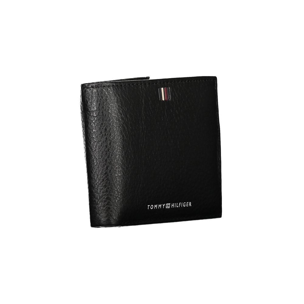 Tommy Hilfiger Sleek Black Leather Wallet with Ample Men's Storage