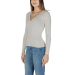 Guess Cream Viscose Tops & Women's T-Shirt