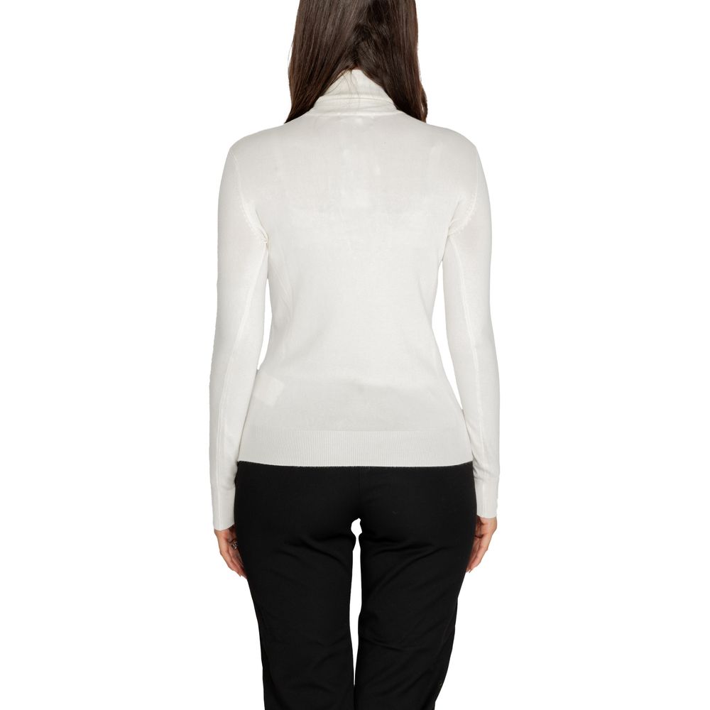 Guess White Viscose Women's Sweater