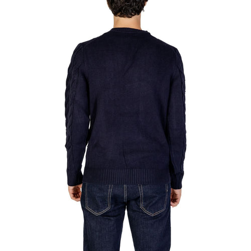 Hamaki-Ho Blue Acrylic Men's Sweater