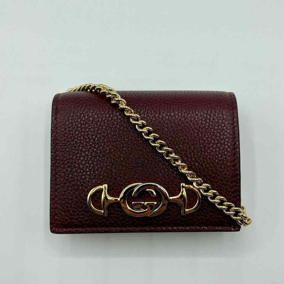 Gucci Women's Zumi Burgundy Leather Gold Chain Bi-Fold Mini Wallet w/box