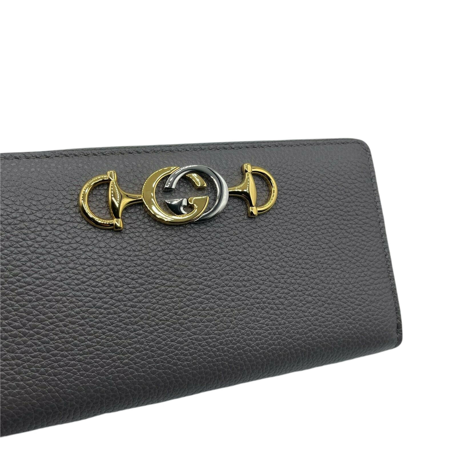 Gucci Women's Zumi Grey Leather Zip Around Wallet with Metal GG Logo