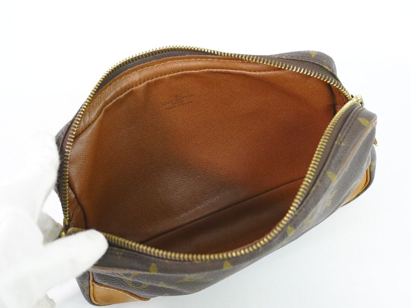 Louis Vuitton Marly Brown Canvas Clutch Bag (Pre-Owned)