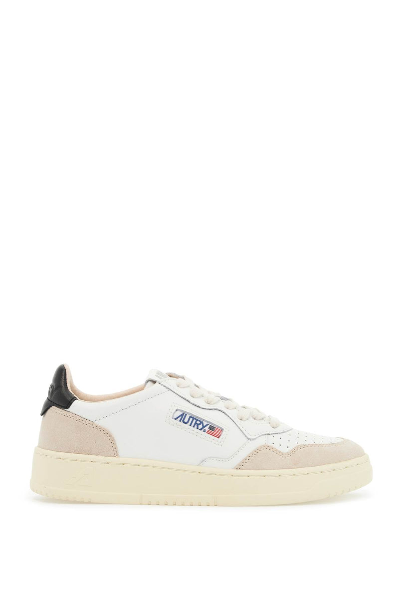 Autry Women's Leather Medalist Low Sneakers